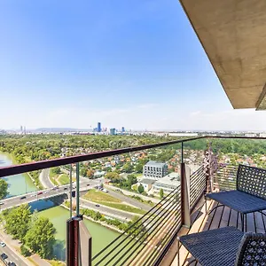 Sky9 District 3 Vienna