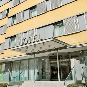 4* מלון Ibercity Schoenbrunn